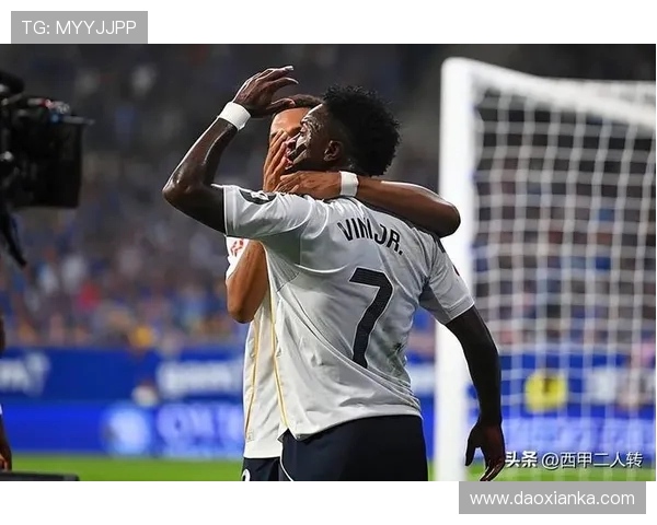 姆巴佩分享生活与比赛精彩瞬间展现轻松愉快的心情与状态